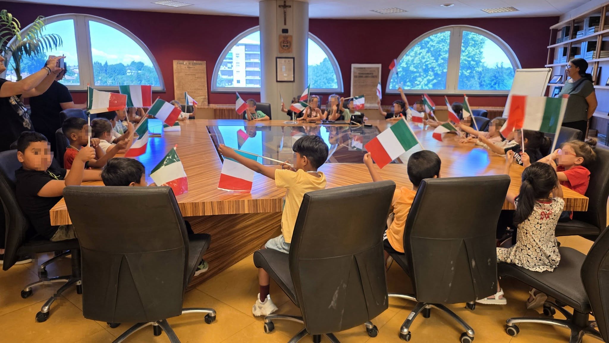 Le scuole di Limbiate scoprono il Municipio: concluso il ciclo di visite istituzionali per i più giovani